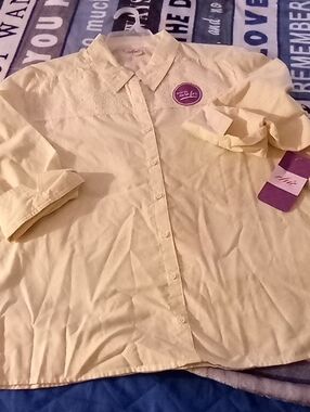 chic Cream Button-Up Blouse